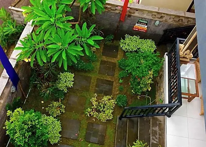 Amed Romance House *