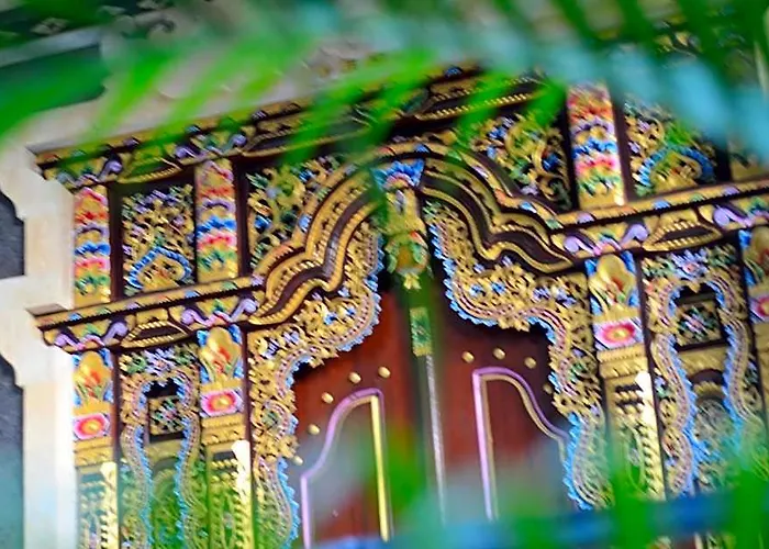 Amed Romance House *