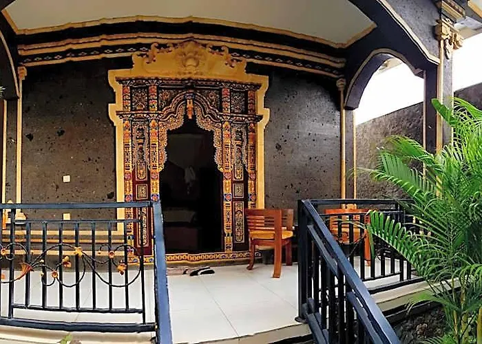 Amed Romance House